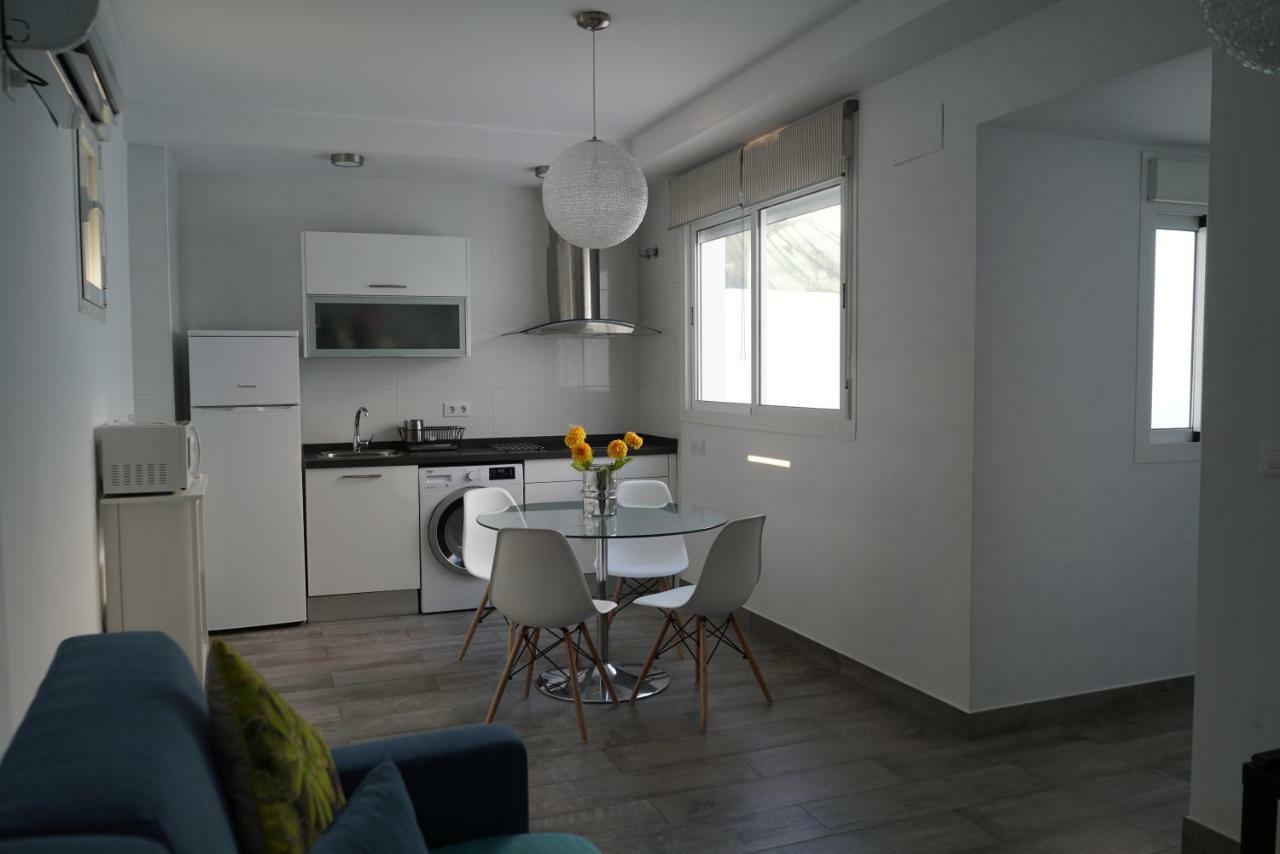 סביליה Atico Con Terraza En Alameda De Hercules מראה חיצוני תמונה