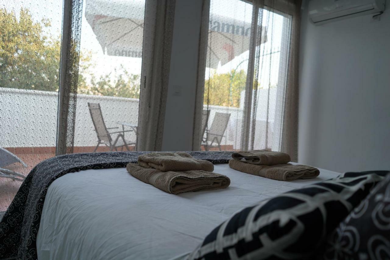 סביליה Atico Con Terraza En Alameda De Hercules מראה חיצוני תמונה