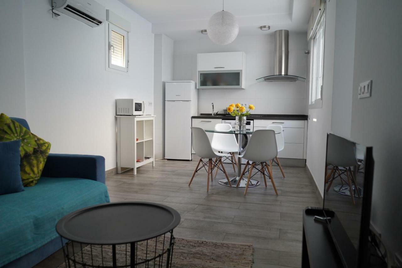 סביליה Atico Con Terraza En Alameda De Hercules מראה חיצוני תמונה