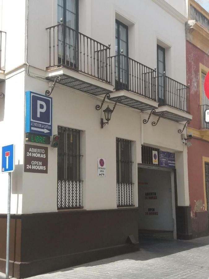 סביליה Atico Con Terraza En Alameda De Hercules מראה חיצוני תמונה
