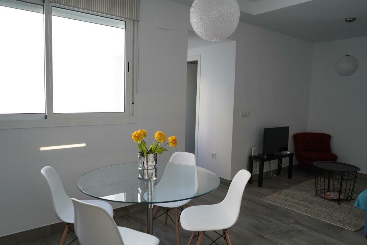 סביליה Atico Con Terraza En Alameda De Hercules מראה חיצוני תמונה